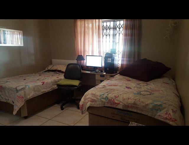 4 BEDROOM HOUSE RENTED IN ILLOVO GLEN